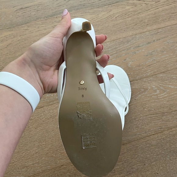 Raye heeled flip flops - Picture 7 of 7